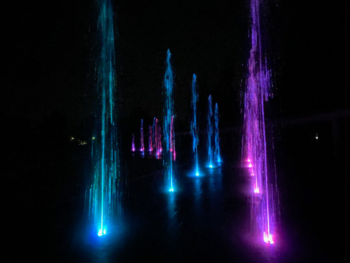 Lago de la republica en saltillo con espectaculo de fuente multimedia