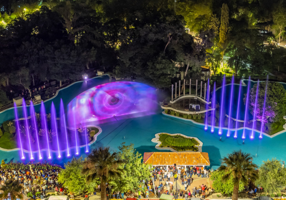 fuente multimedia en el lago de la republica en saltillo